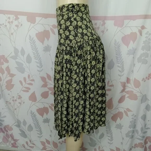 ESCADA BY MARGARETHA LEY LONG SKIRT SIZE 34 GREEN - Picture 4 of 9